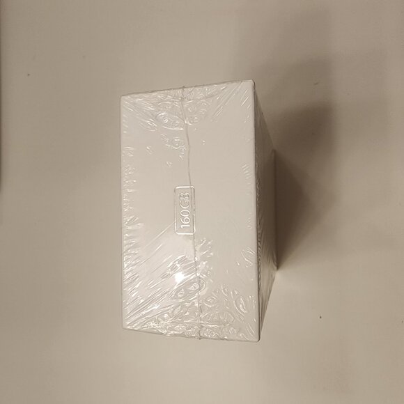 Brand New 2009 Vintage Apple iPod Classic A1238 160 GB - 7th Generation - Silver - Picture 5 of 6